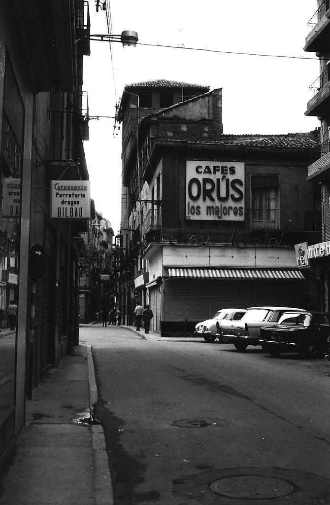 New Tower Street. In the background, Plaza de San Felipe. Beyond, the street continues to the Central Market, 1971