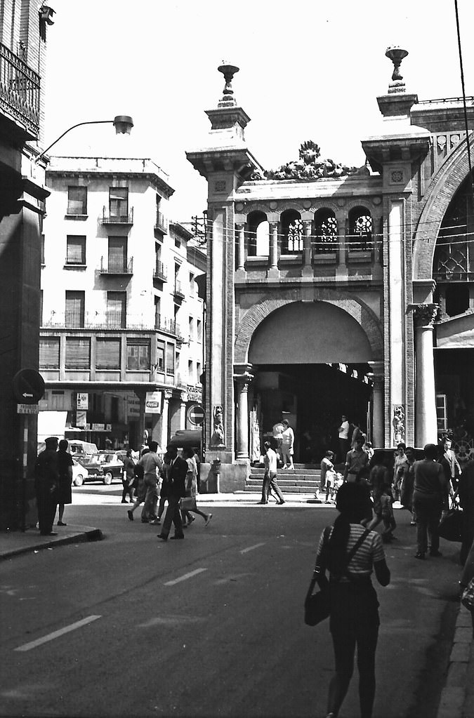Calle de Cerdán, Plaza de Lanuza and Central Market, 1971