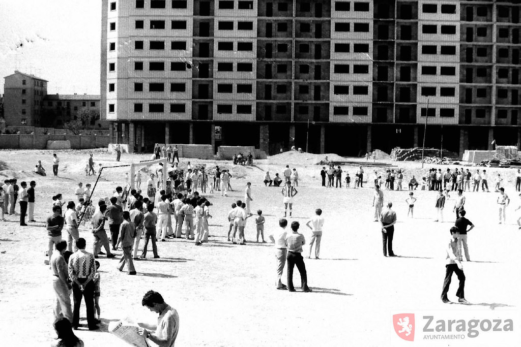 improvised playing field on a part of the old farm fields that were embedded between the Criado and Lorenzo factory, 1971