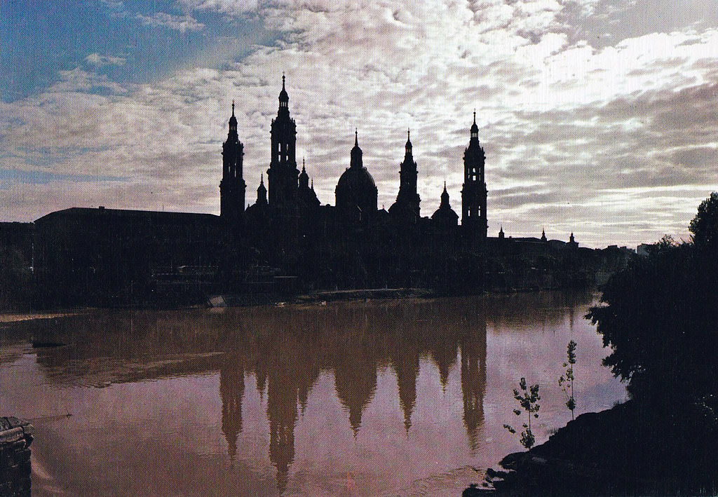 Backlight of the Pillar, 1972