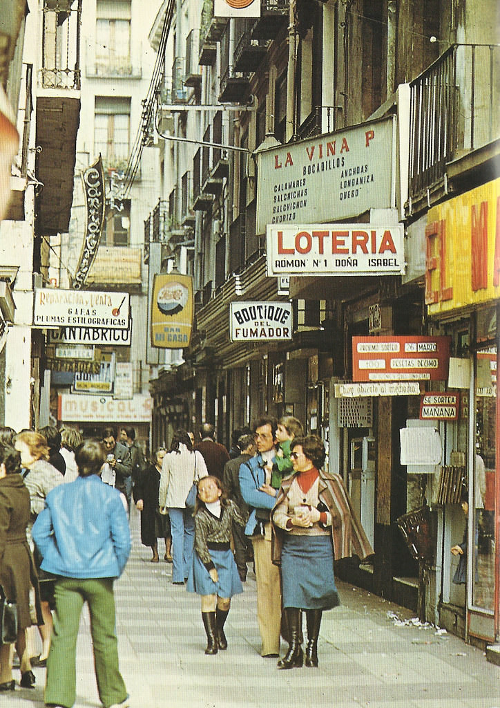 View of the street of the Martyrs in El Tubo, Zaragoza, 1979