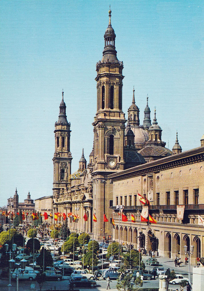 View of the City Hall and the Pilar from the Plaza del Pilar, 1970