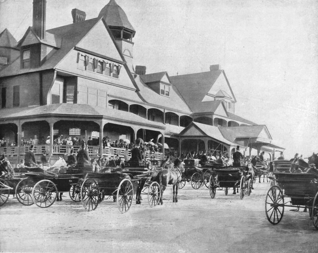 Washington Park Club, Chicago, 1900.