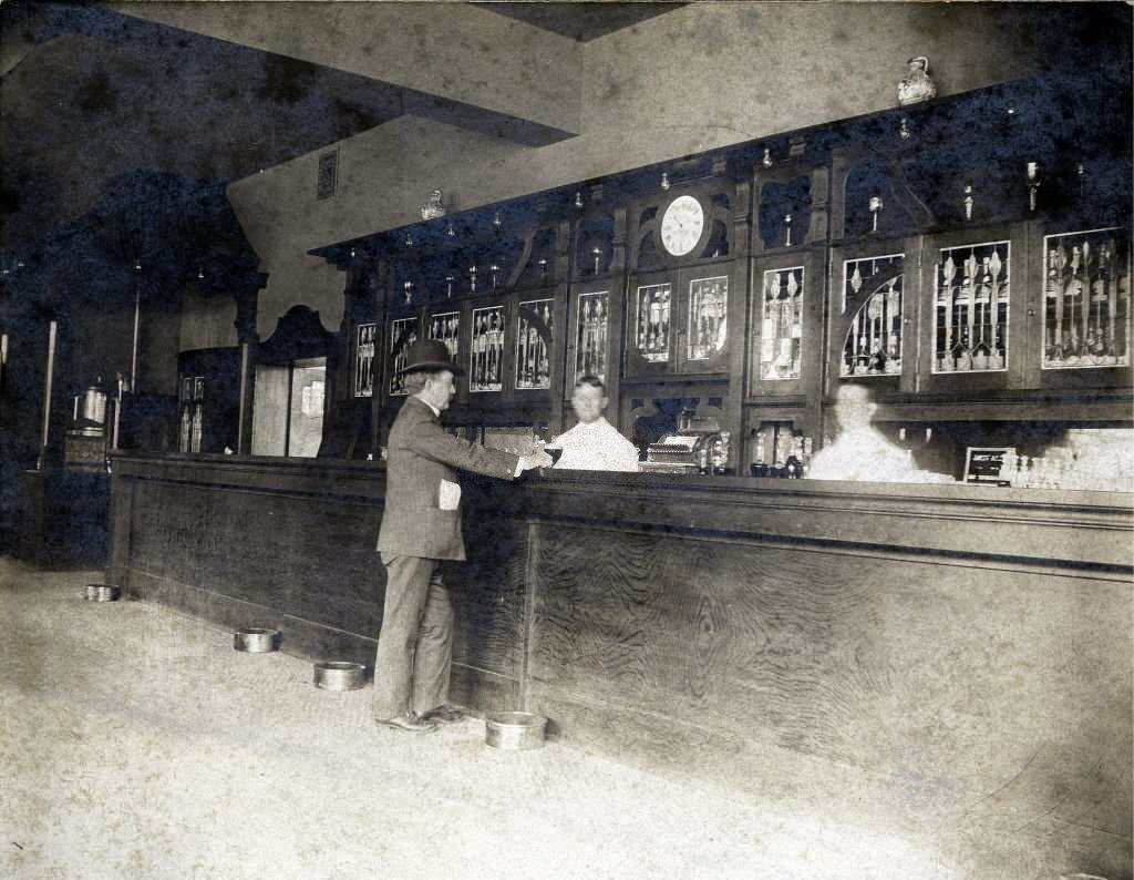 Interior view of an unidentified bar located on the Southwest corner of Clark and North Avenue, Chicago, 1904