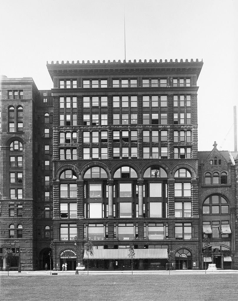 Exterior view of the Fine Arts Building, also knows as the Studebaker Building, located at 410 South Michigan Avenue, Chicago, Illinois, 1903.