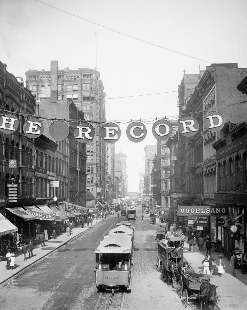 Madison Street, East from Fifth Avenue, Chicago, Illinois, 1900