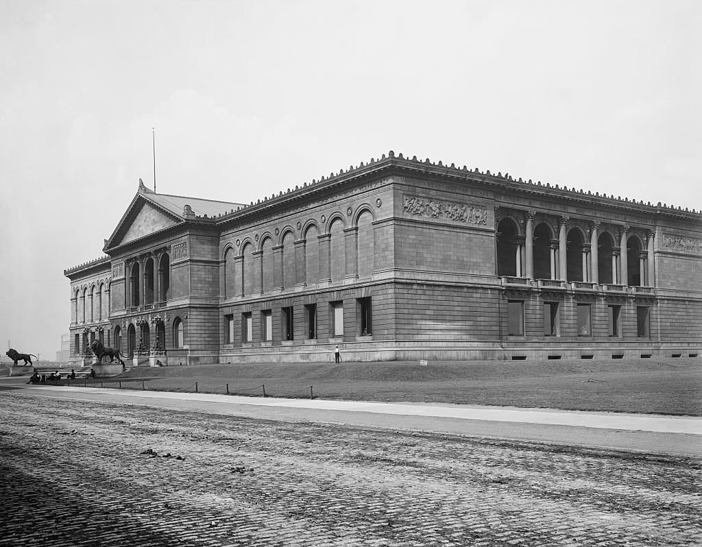 Art Institute, Chicago, Illinois, USA, 1900.