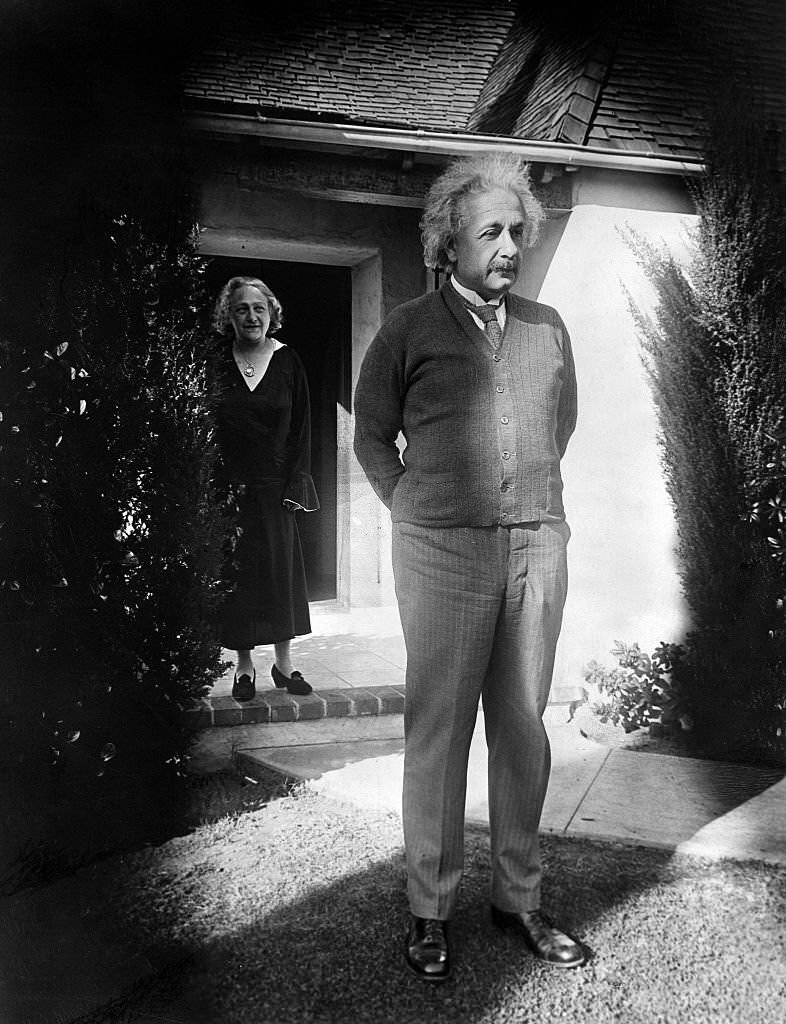 Albert Einstein with his wife Elsa in Pasadena, California, 1931