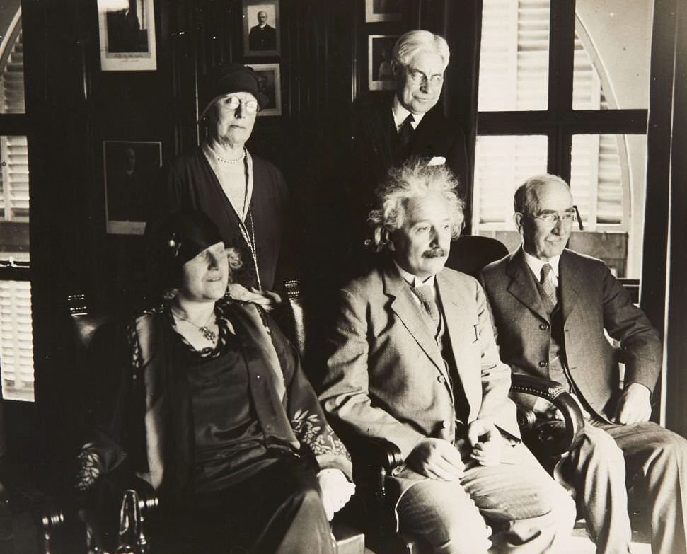 Albert and Elsa Einstein, John and Lora Baer and Arthur H. Fleming, Pasadena, 1 January 1931, 1931.