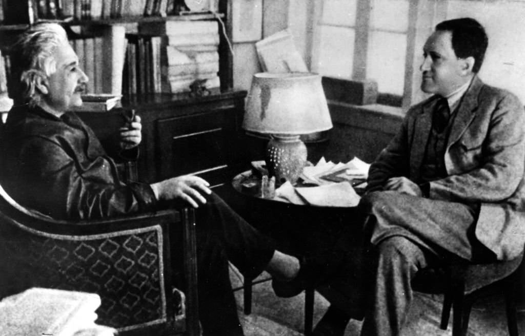 Albert Einstein and Polish Leopold Infelda talking. Princeton, 1938