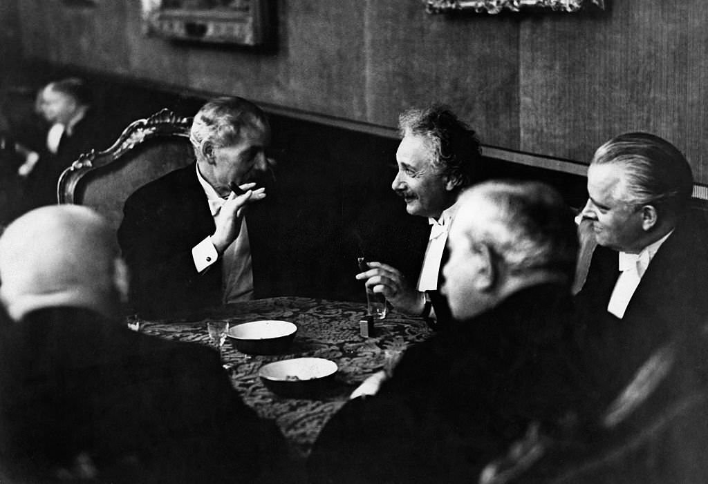 Albert Einstein in reception and banquet at the Reich chancellery in Berlin in honor of the British politicians.