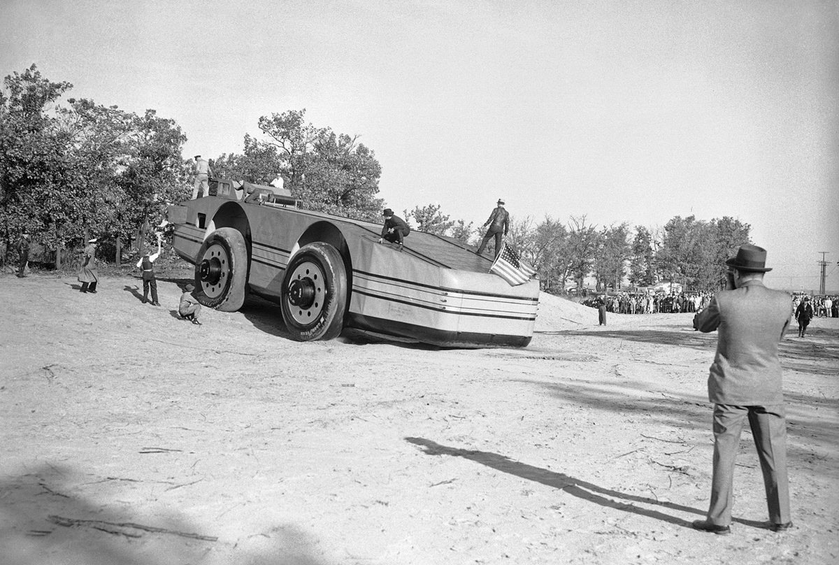 The Antarctic snow cruiser, designed by the search foundation of Armour Institute of Technology in Chicago, undergoing tests in the dunes near Gary, Indiana, on October 26, 1939,