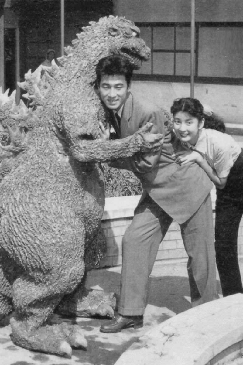 Stunning Behind-the-scene Photos from the Making of the first Godzilla movie, 1954