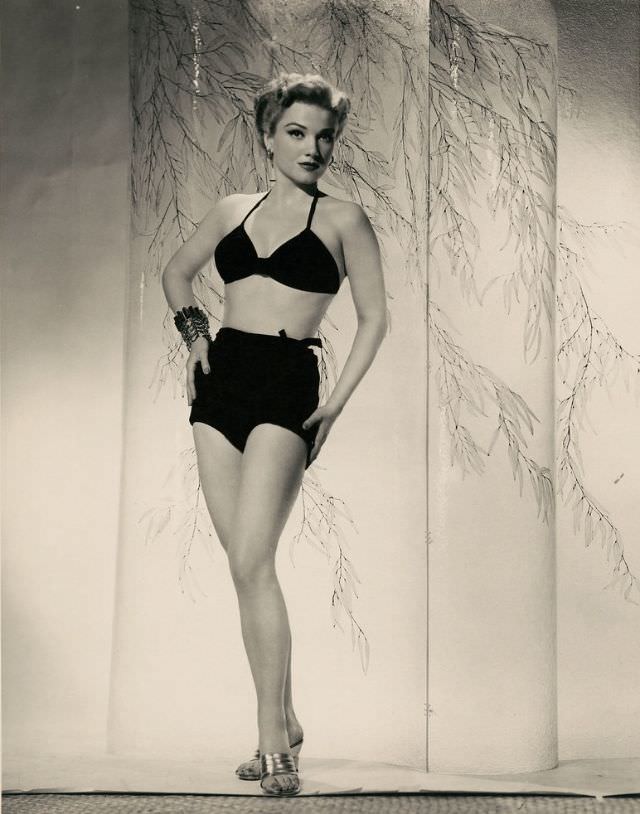 Anne Baxter, 1940s