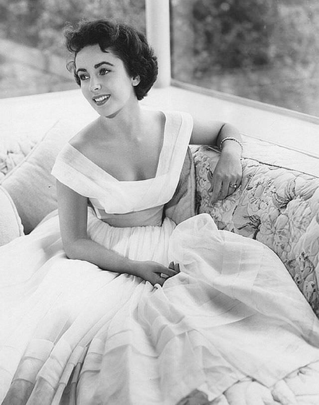 Elizabeth Taylor, 1948