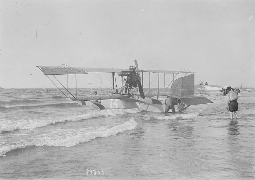 At a beach in Deauville-les-Bains, Henri Molla takes off in a Leveque Type II floatplane during the Concours des Avions Marines. Molla won the speed competition over a distance of 250 nautical miles, 1920s