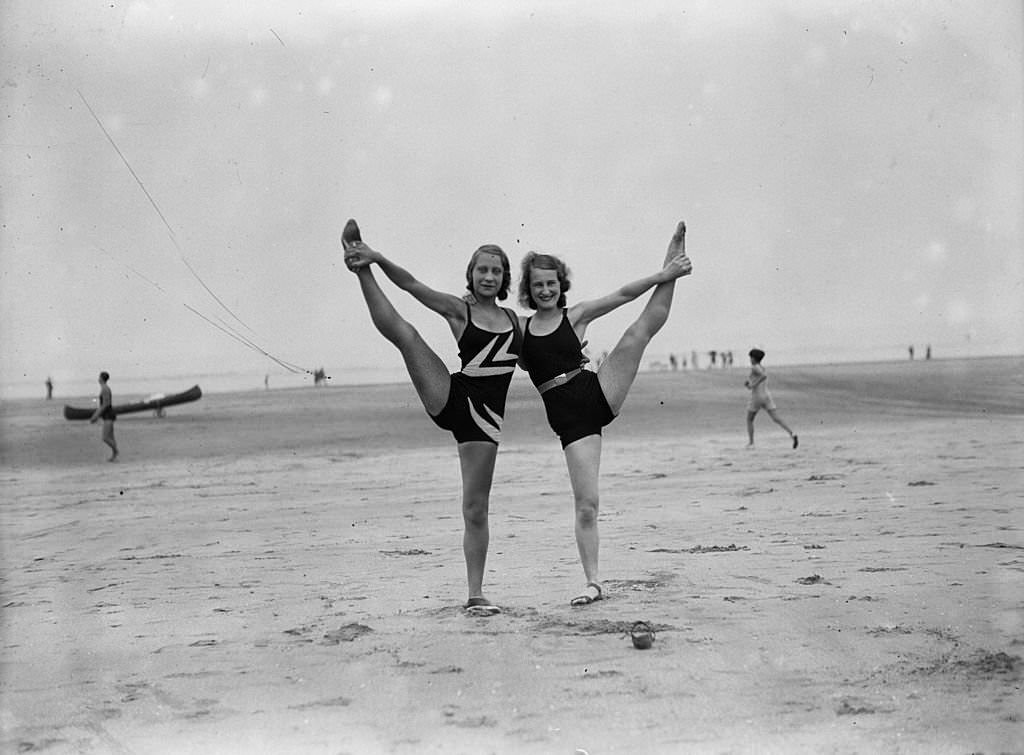 Holidaymakers at the French summer resort of Deauville, 1931