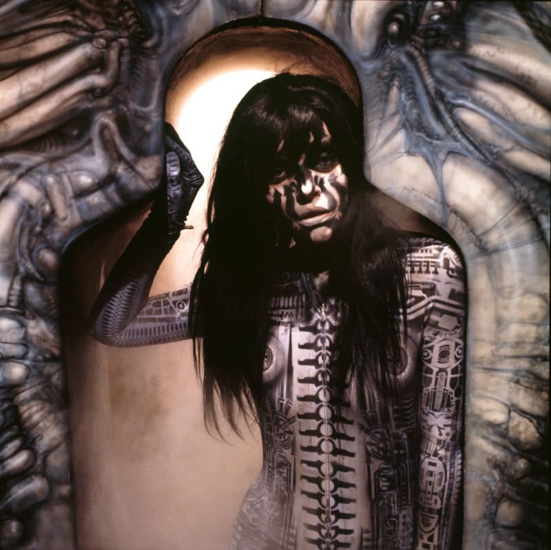 Debbie Harry's Alien Transformation for the Song 'Now I Know You Know' by H.R. Giger, 1980
