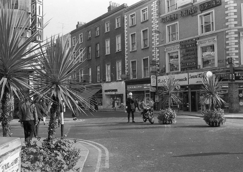 Pedestrianisation of Grafton Street, 1971.
