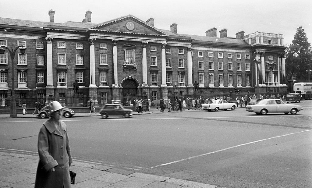 Trinity College, Dublin, 1971
