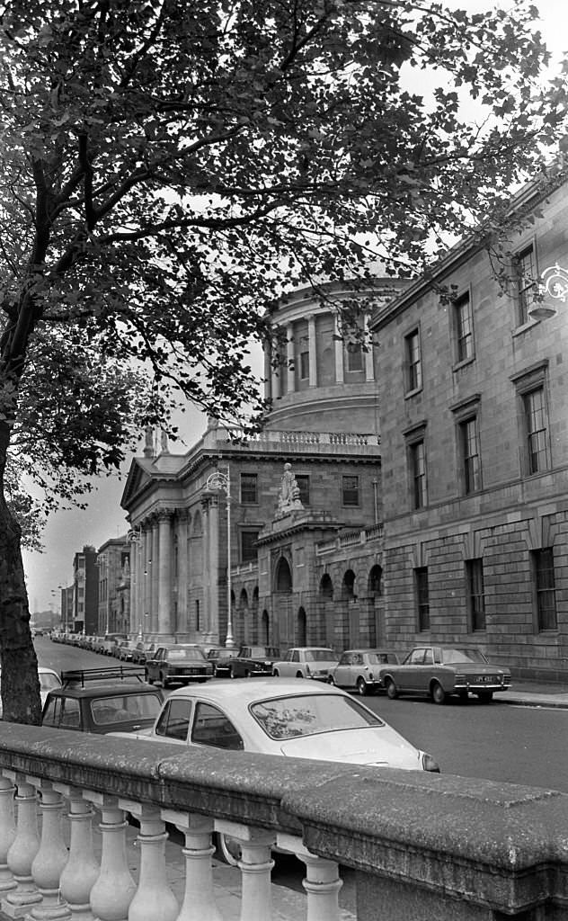 The Four Courts, Dublin, 1971