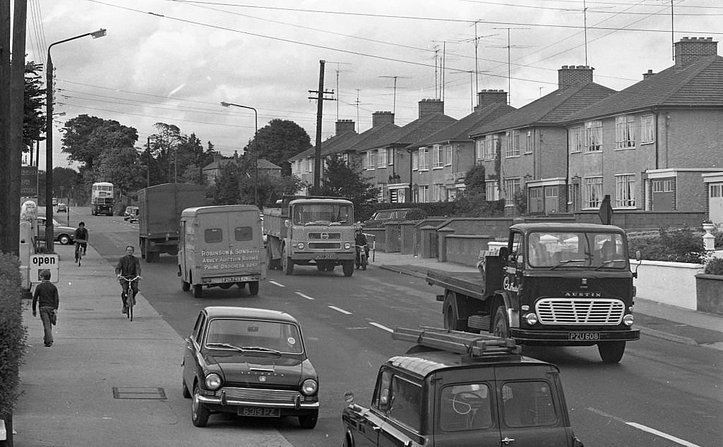 Traffic congestion on the North Road in Santry Dublin, 1970