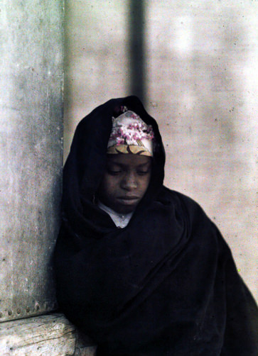Portrait of a young Nubian girl.