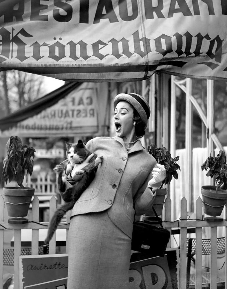 Stunning Fashion Photography by Georges Dambier from the 1950s