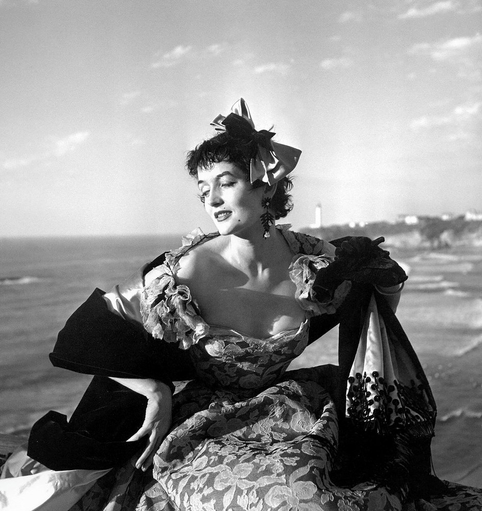 Stunning Fashion Photography by Georges Dambier from the 1950s