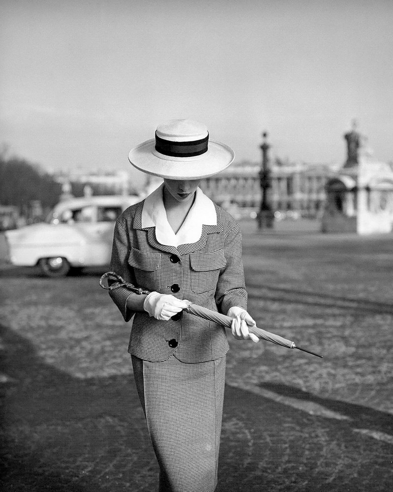 Stunning Fashion Photography by Georges Dambier from the 1950s