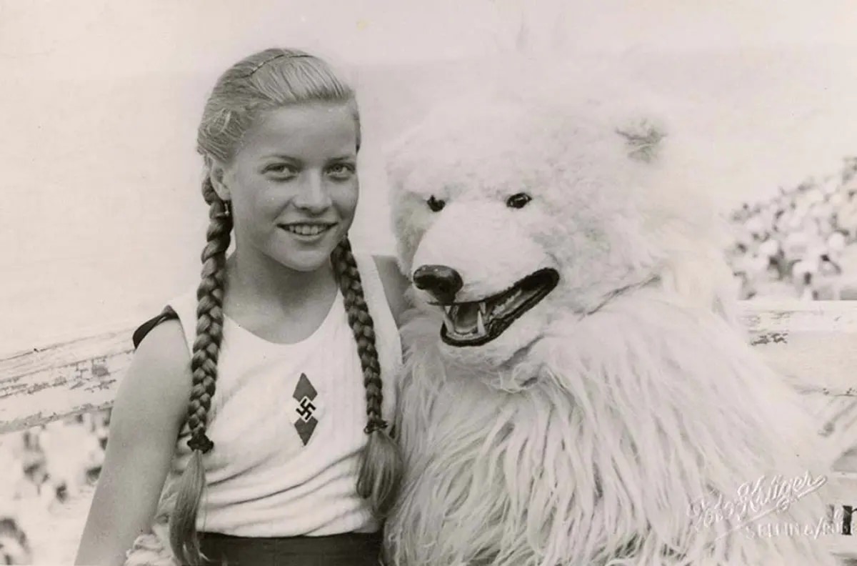 Fascinating Photos of Germans Posing with the Polar Bear Mascots, 1920-1970