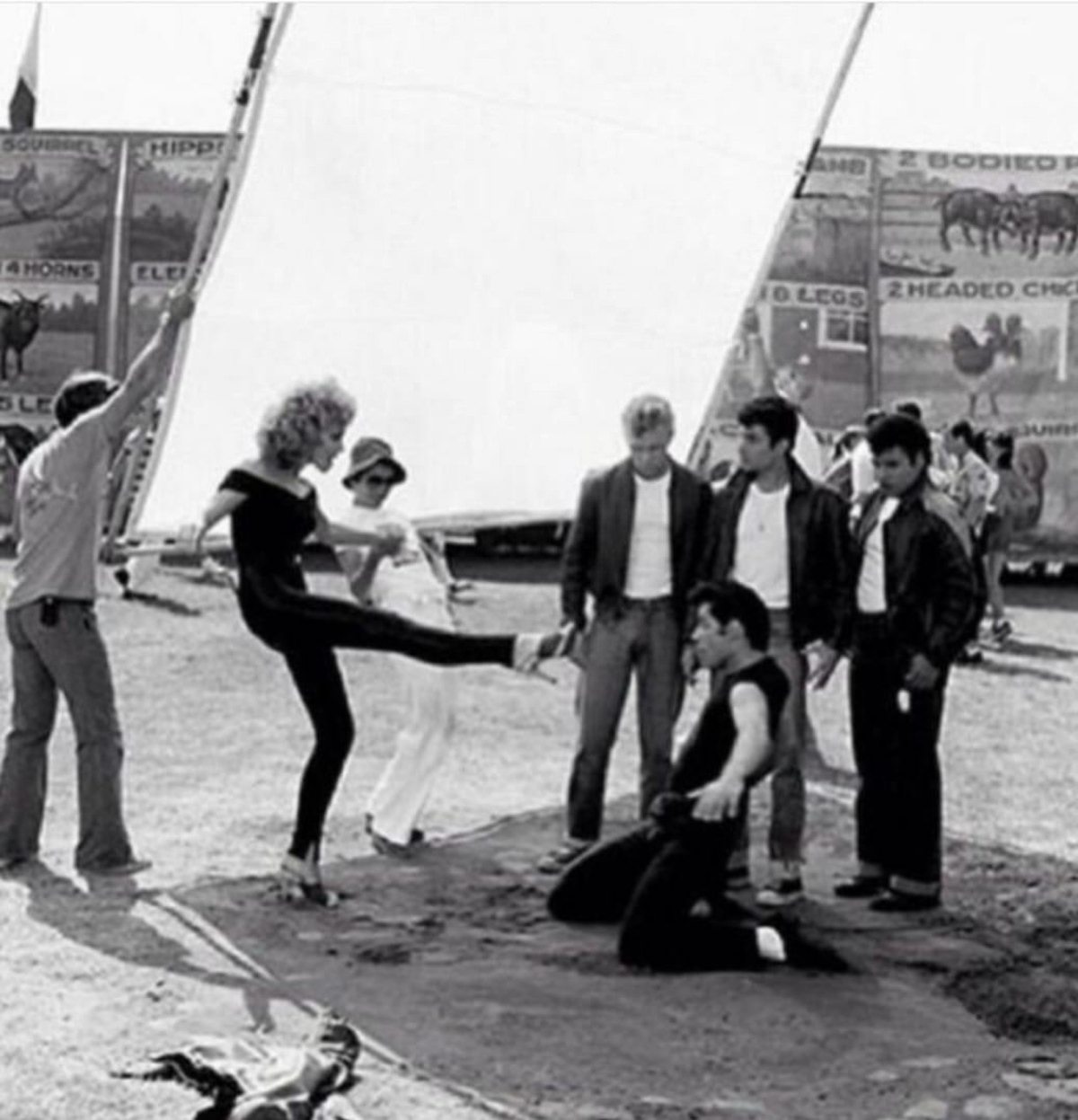 Stunning Behind-the-Scenes from the filming of 'Grease (1978)'