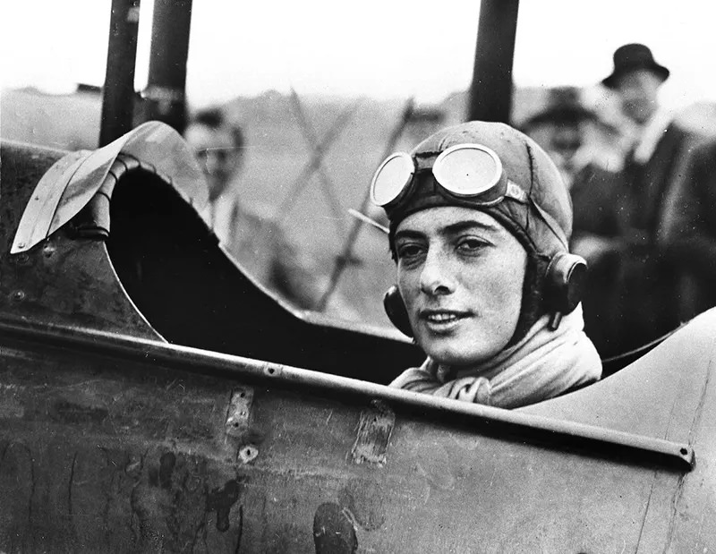 Winifred Spooner (1900-1933), English aviator.