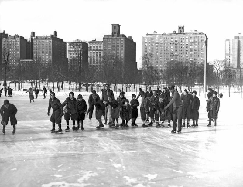 Ice skaters in a race, 1933.