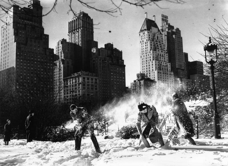 Snowball fight, 1938.