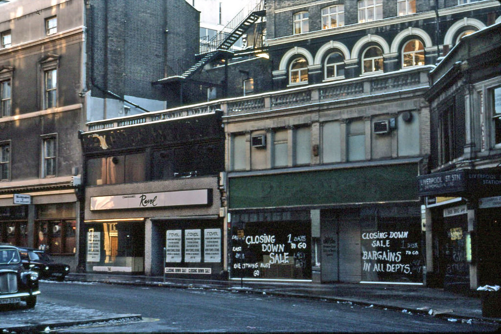 Liverpool Street, 12 Dec, 1981