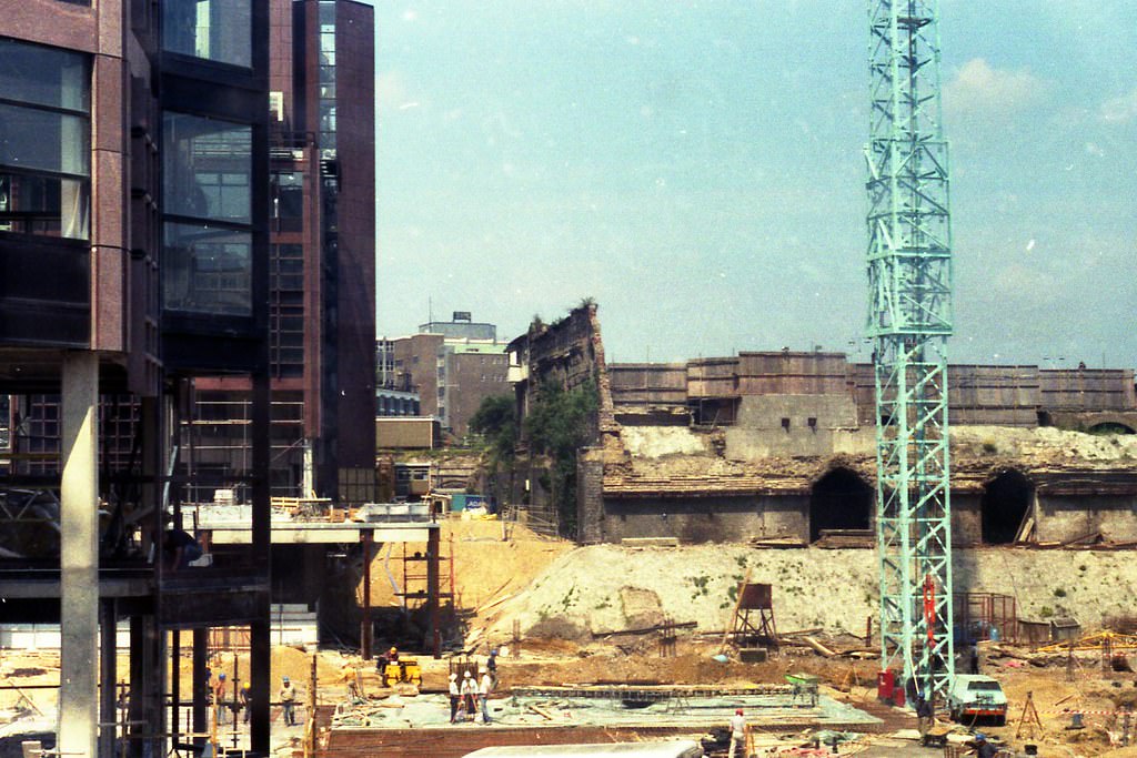 Liverpool St & Broad St Stations, 1986