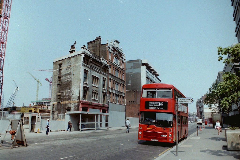 The Hand Pump Pub AKA The Black Raven, 14 May 1988