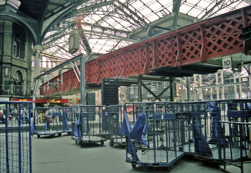 Liverpool St Station, 27 July, 1986