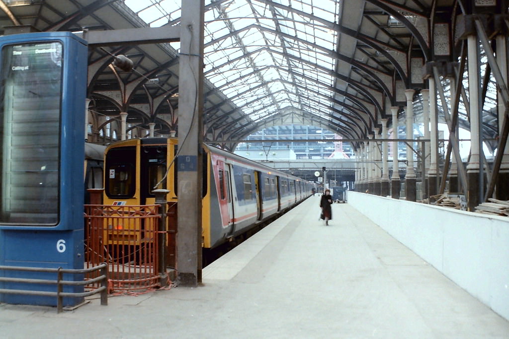 Liverpool St Station 3 Feb 1989