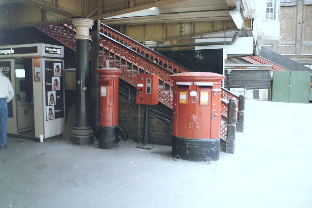 Liverpool St Station 2 April, 1988