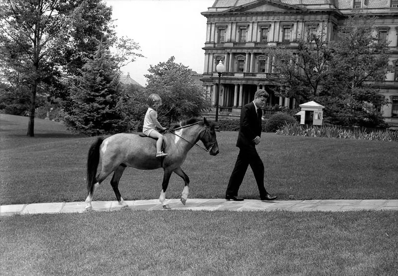 Macaroni: Photos of the Kennedys’ pony in White House, 1960s