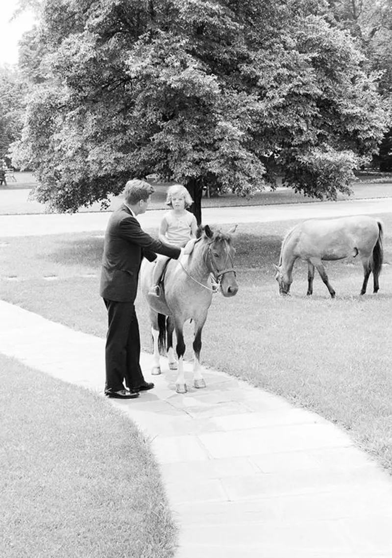 Macaroni: Photos of the Kennedys’ pony in White House, 1960s