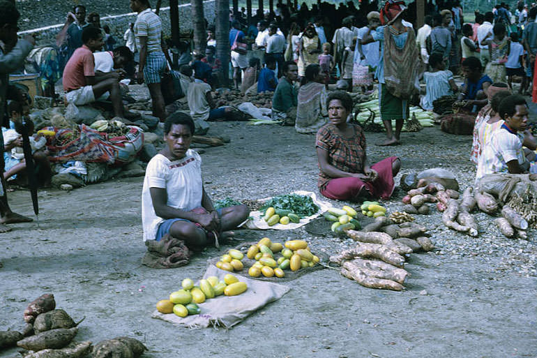 Fabulous Photos Show Life in Papua New Guinea in the 1970s