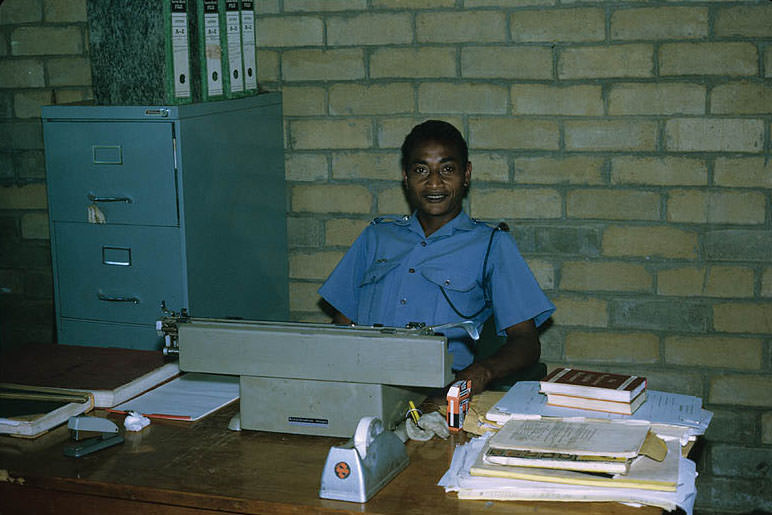 Fabulous Photos Show Life in Papua New Guinea in the 1970s