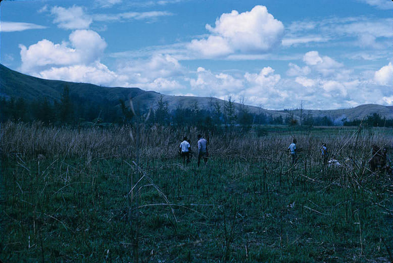 Fabulous Photos Show Life in Papua New Guinea in the 1970s