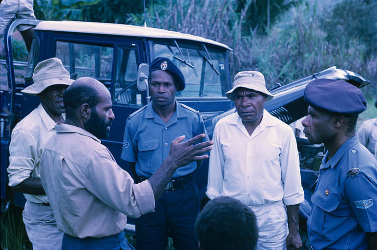 Fabulous Photos Show Life in Papua New Guinea in the 1970s