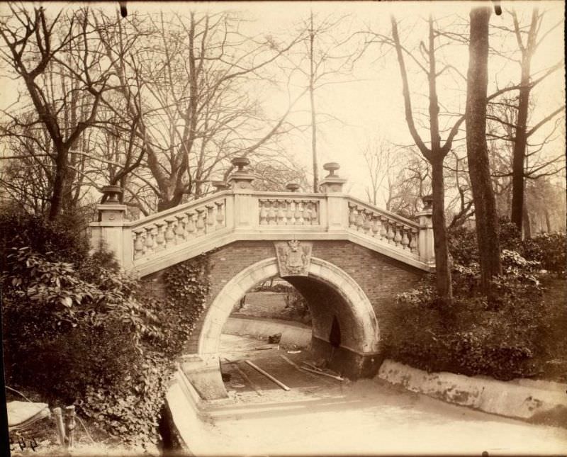 Parc Monceau, 1901-02.
