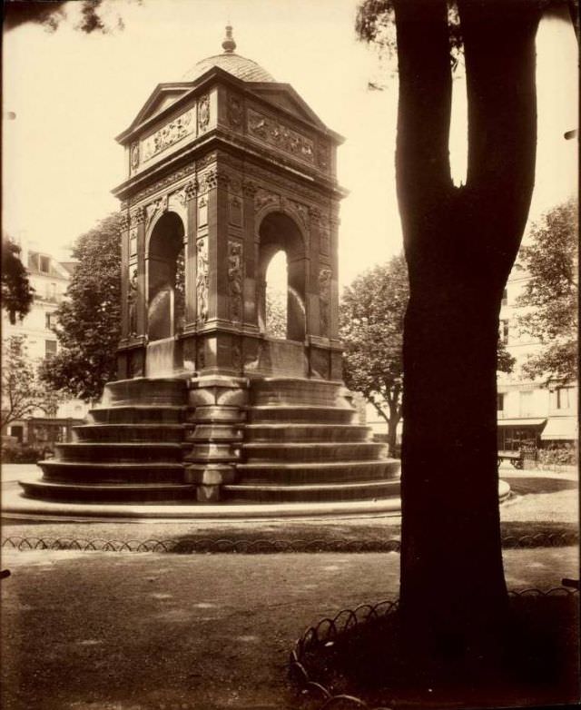 Fontaine des Innocents, 1903.