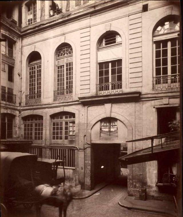 Hotel 34 Rue des Bourdonnais, 1908.